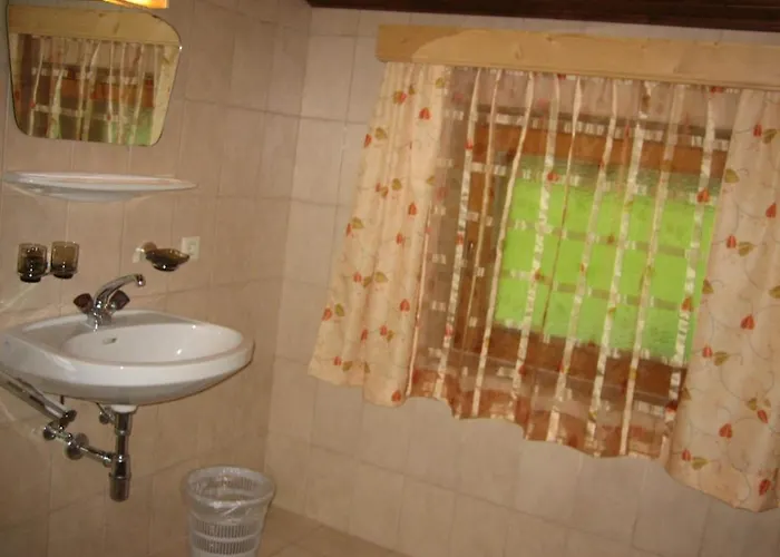 アパート Funerhof